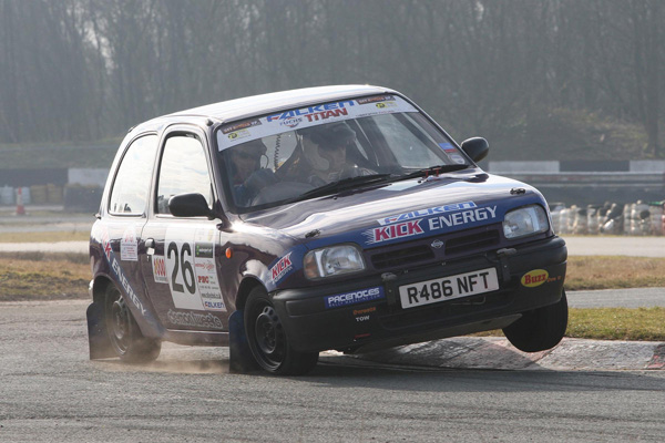 falken2